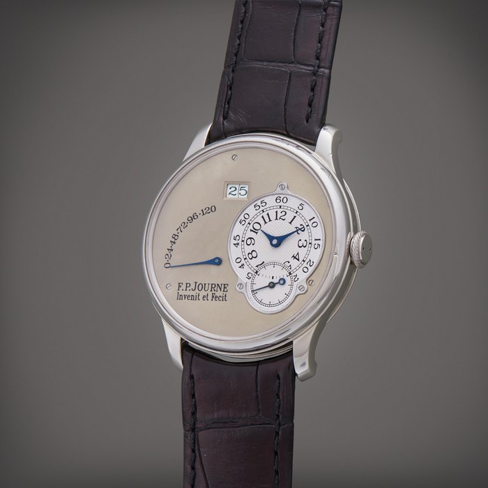 F. P. Journe Octa Réserve de Marche | A platinum wristwatch with date, power reserve indication and brass movement, Circa 2003