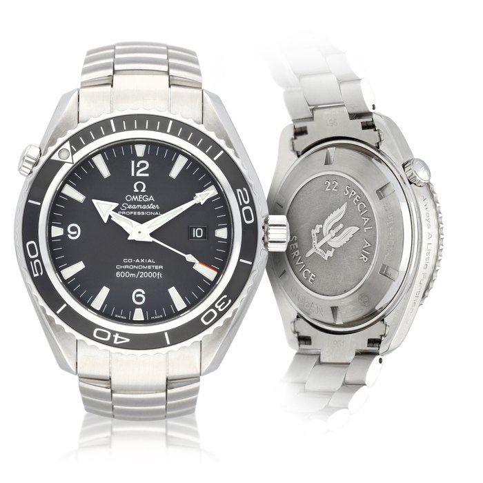Omega 'SAS' Seamaster Planet Ocean XL "22 Special Air Service" reference 22005200 A stainless steel automatic military wristwatch with helium escape valve and date, Circa 2010