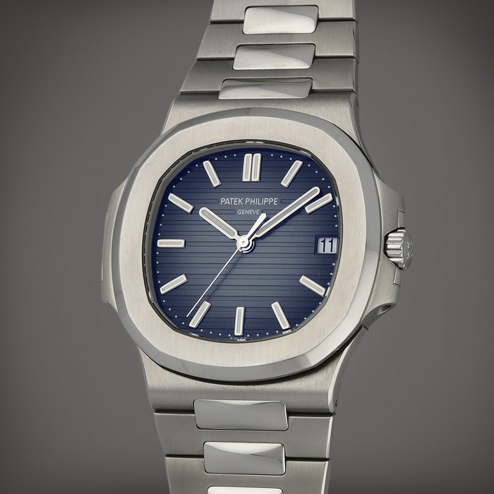 Patek Philippe Nautilus, Reference 5711/1A-010 | A stainless steel wristwatch with date and bracelet | Circa 2020