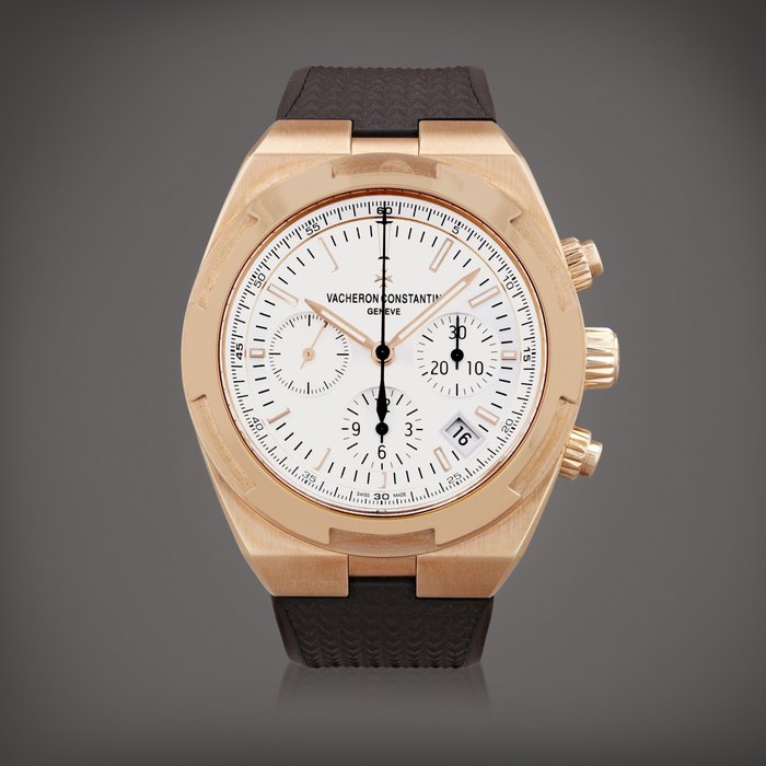 Vacheron Constantin Overseas, reference 5500V/000R-B074     Montre bracelet chronographe en or rose avec date |  Pink gold chronograph wristwatch with date     Vers 2022 |  Circa 2022