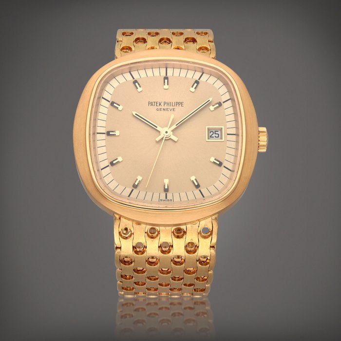Patek Philippe Beta 21, Reference 3587/2J-200 | A Yellow gold wristwatch with date and bracelet | Circa 1975