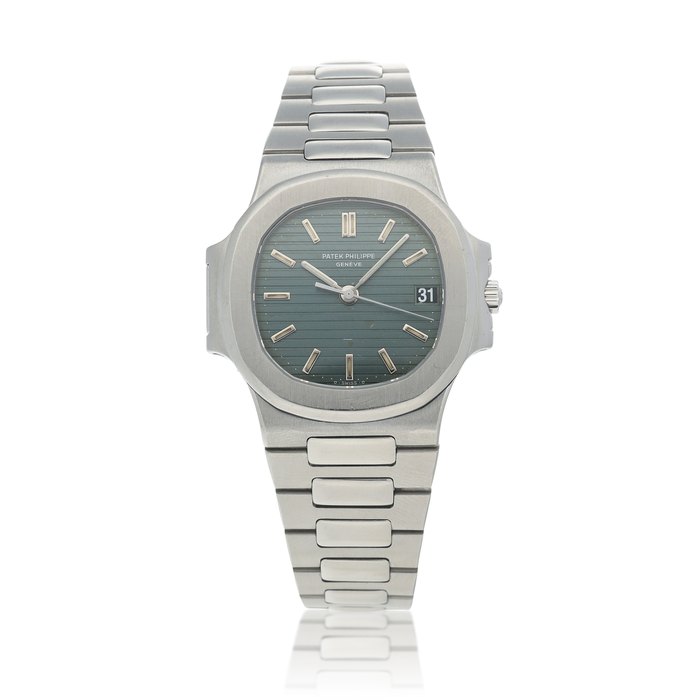 Patek Philippe Nautilus, Ref. 3800/1A-001  Stainless steel wristwatch with date and bracelet  Circa 1988