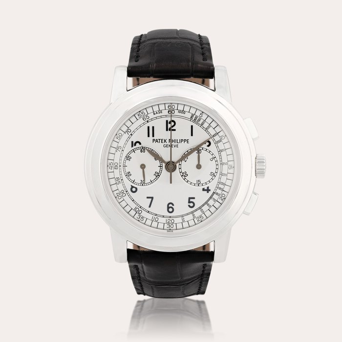 Patek Philippe Reference 5070G    Montre bracelet chronographe en or blanc |  White gold chronograph wristwatch    Vers 2001 |  Circa 2001