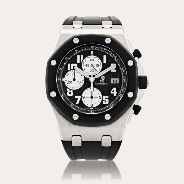 Audemars Piguet Royal Oak Offshore    Montre bracelet chronographe en acier avec date |  Stainless steel chronograph wristwatch with date    Vers 2010 |  Circa 2010