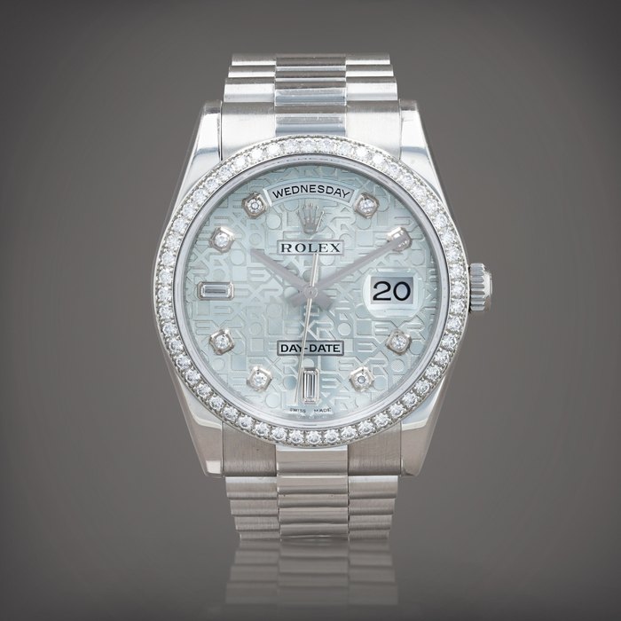 Rolex Day-Date, reference 118346 Montre bracelet en platine sertie de diamants avec jour et date | Platinum and diamond-set wristwatch with day, date and bracelet Vers 2007 | Circa 2007