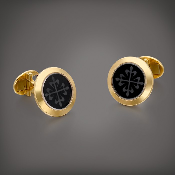 Patek Philippe Calatrava | A pair of pink gold cufflinks, Circa 2015 | 百達翡麗 | Calatrava  | 對粉紅金袖扣，約2015年製
