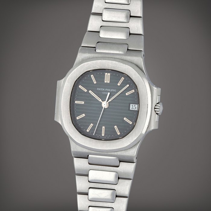 Patek Philippe Nautilus, Reference 3800/1A-010 | A stainless steel wristwatch with date and bracelet | Circa 1997