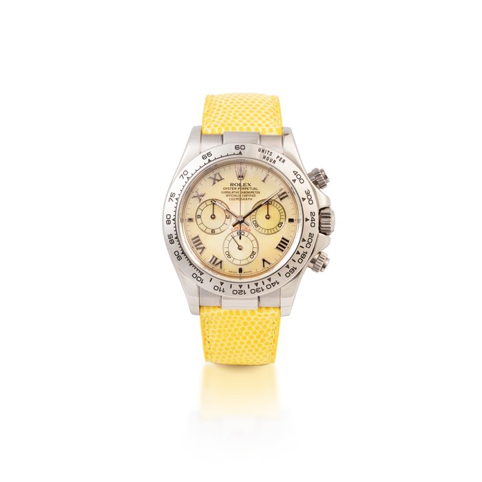 Rolex 'Beach' Daytona, Ref. 116519    Chronographe bracelet en or gris avec cadran en nacre jaune |  White gold chronograph wristwatch with yellow mother-of-pearl dial    Vers 2000 |  Circa 2000