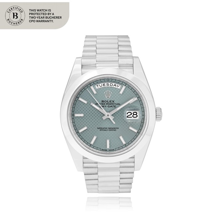 Rolex Day-Date, Ref. 228206     Montre bracelet en platine avec jour et date |  Platinum wristwatch with day, date and bracelet     Vers 2017 |  Circa 2017