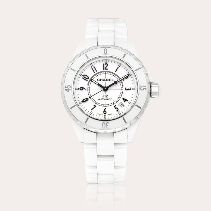 Chanel J12, Reference H0970 | A white ceramic and stainless steel wristwatch with bracelet and date, Circa 2005 | 香奈兒 | J12 型號 H0970 | 白色陶瓷及不鏽鋼鏈帶腕錶，備日期顯示 約2005年製 · H0970