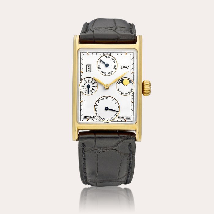 IWC Novecento, Reference 3545 | A yellow gold perpetual calendar wristwatch with moon phases and year indication, Circa 1988 | 萬國 | Novecento 型號3545 | 黃金萬年曆腕錶，備月相及年份顯示，約1988年製 · 3545