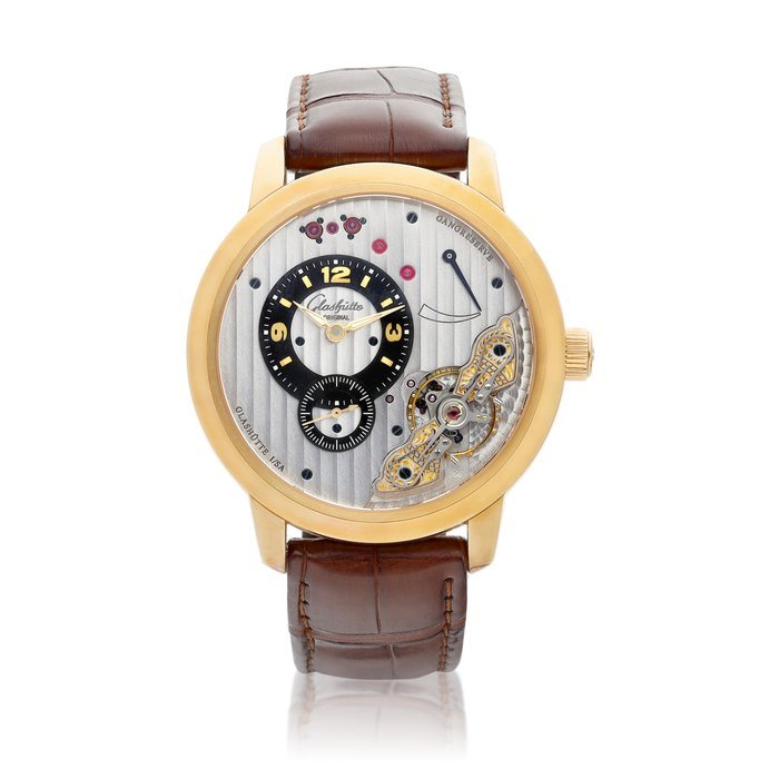 Glashütte Panoinverse, Reference 66-01-01-01-05 | A yellow gold semi-skeletonized wristwatch with power reserve indication, Circa 2013 | 格拉蘇蒂 | Panoinverse 型號 66-01-01-01-05 | 黃金半鏤空腕錶，備動力儲備顯示，約2013年製 · 66-01-01-01-05