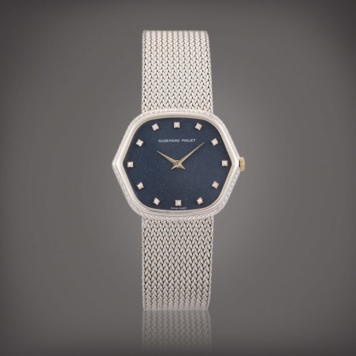 Audemars Piguet A white gold and diamond-set bracelet watch, Circa 1975  |  愛彼  | 白金鑲鑽石鏈帶腕錶，約1975年製