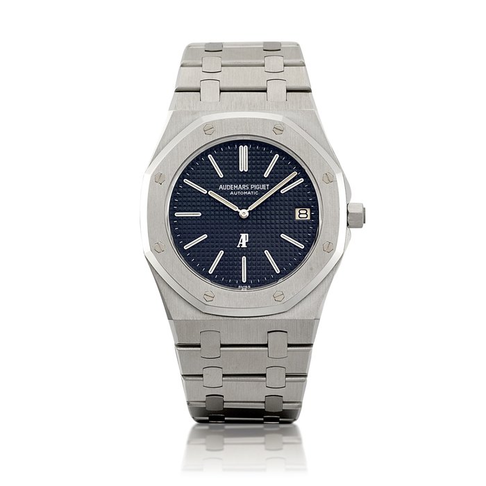 Audemars Piguet Royal Oak, Reference 5402 | A stainless steel bracelet watch with date, Circa 1975 | 愛彼 | 皇家橡樹系列 型號5402 | 精鋼鏈帶腕錶，備日期顯示，約1975年製