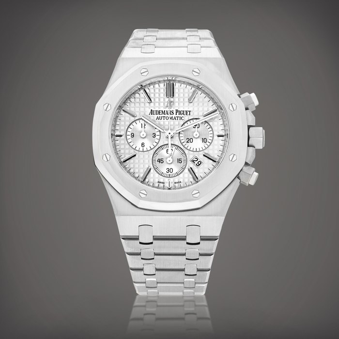 Audemars Piguet Royal Oak, Reference 26320ST.OO.1220ST.02 | A stainless steel chronograph bracelet watch with date, Circa 2016 | 愛彼 | 皇家橡樹系列 型號26320ST.OO.1220ST.02 | 精鋼計時鏈帶腕錶，備日期顯示，約2016年製 · 26320ST.OO.1220ST.02