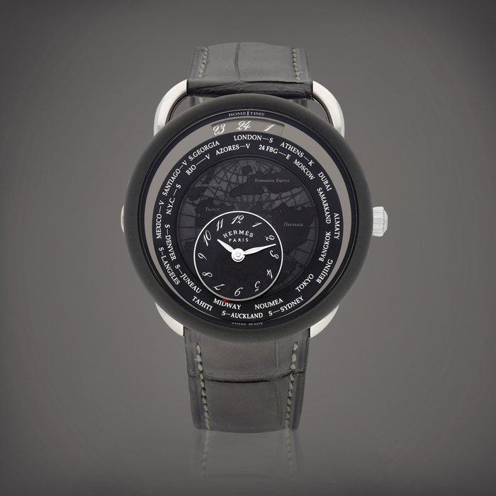 Hermès Arceau Le Temps Voyageur, Reference AR10.741 | A platinum and DLC-coated titanium world time wristwatch with satellite mechanism, Circa 2022 | 愛馬仕 | Arceau Le Temps Voyageur 型號AR10.741 | 鉑金及 DLC 塗層處理鈦金屬世界時間腕錶，備漫遊裝置，約2022年製 · AR10.741