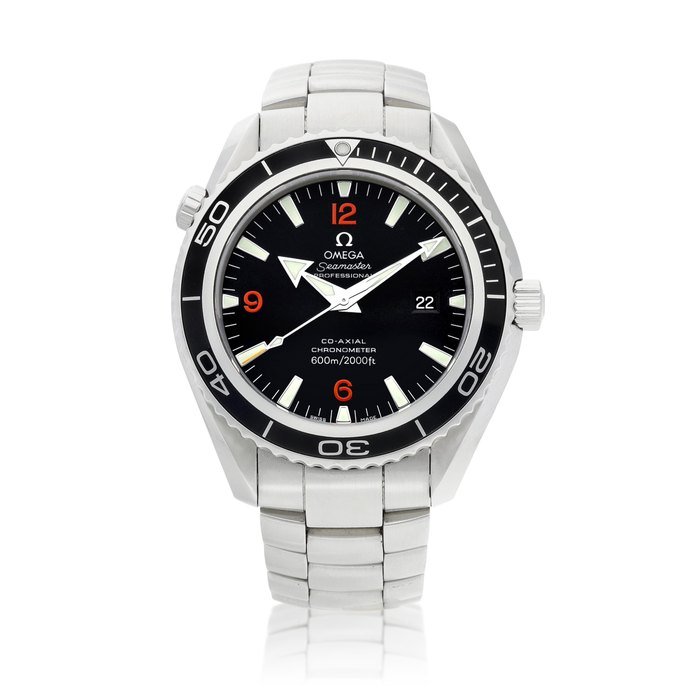 Omega Seamaster Planet Ocean | A stainless steel wristwatch with date and bracelet, Circa 2006 | 歐米茄 " 海馬系列 Planet Ocean | 精鋼鏈帶腕錶，備日期顯示，約2006年製
