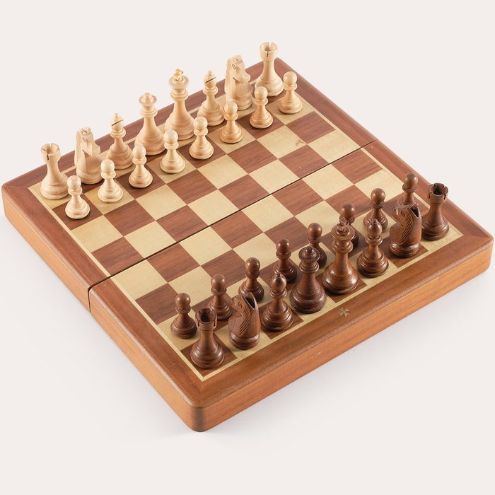 Vacheron Constantin A box set of chess and go, Circa 2023 | 江詩丹頓 | 一套象棋及圍棋套裝，約2023年製