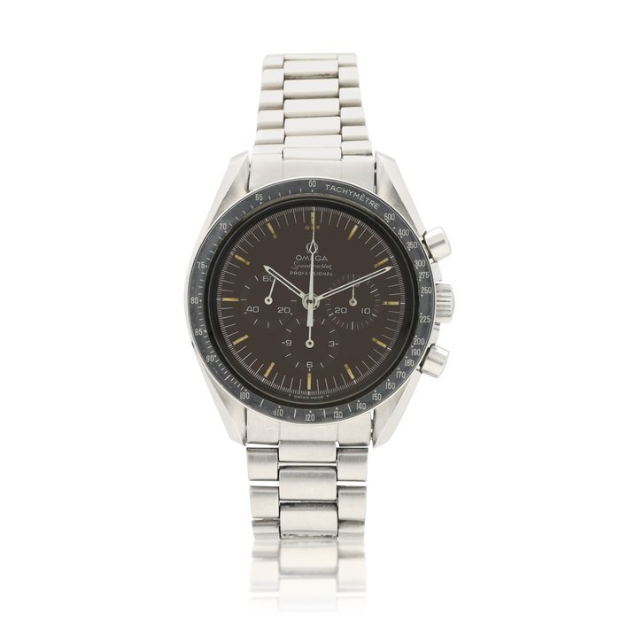 Omega Speedmaster, Reference 145.022-69ST | A stainless steel chronograph wristwatch with bracelet and tropical dial , Circa 1970 | 歐米茄 | 超霸系列 型號145.022-69ST | 精鋼計時鏈帶腕錶, 備棕式錶盤, 約1970年製 · 145.022-69ST