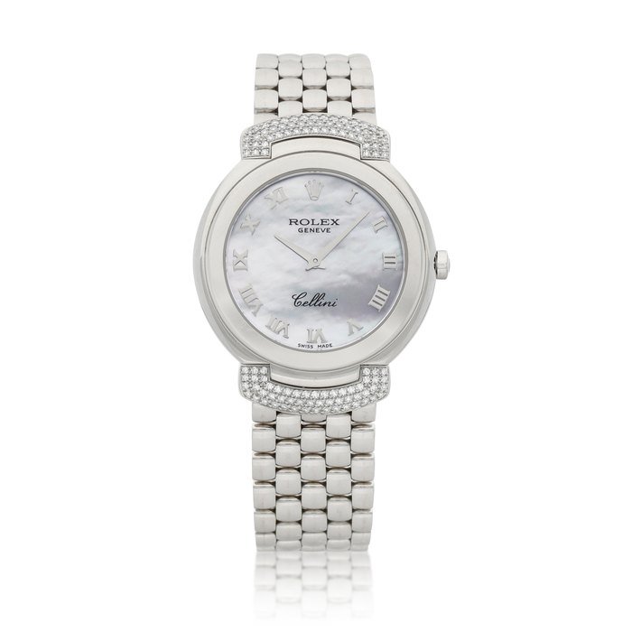 Rolex Cellini, Reference 6682, A white gold and diamond-set bracelet watch with mother-of-pearl dial, Circa 2009 | 勞力士 Cellini 型號6682 白金鑲鑽石鏈帶腕錶，備珠母貝錶盤，約2009年製 · 6682