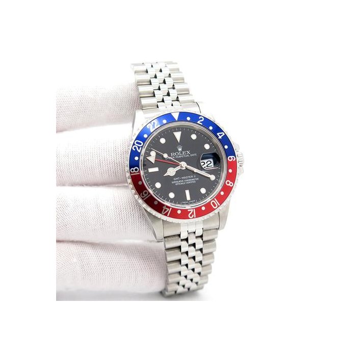 Rolex GMT-Master II16710BLRO GMT Master II with 3186 movement on Jubilee