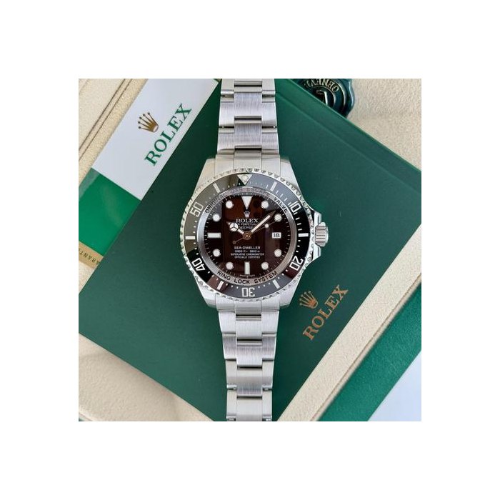 Rolex Sea-Dweller Deepsea44mm 2015 Black Oyster Preowned 116660