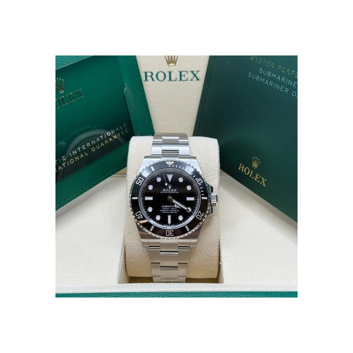 Rolex Submariner (No Date)NEW 2025 Stainless Steel Black Ceramic Bezel Black Dial Oyster Bracelet 124060