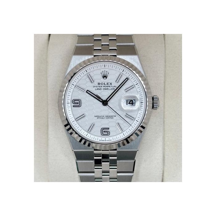 Rolex Land-DwellerNEW 2026 Land-Dweller 40mm 127334 Stainless Steel Jubilee White Dial