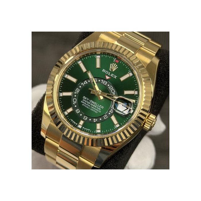 Rolex Sky-DwellerGreen In Stock Full Set Green Face Gold GMT Ref. 336938