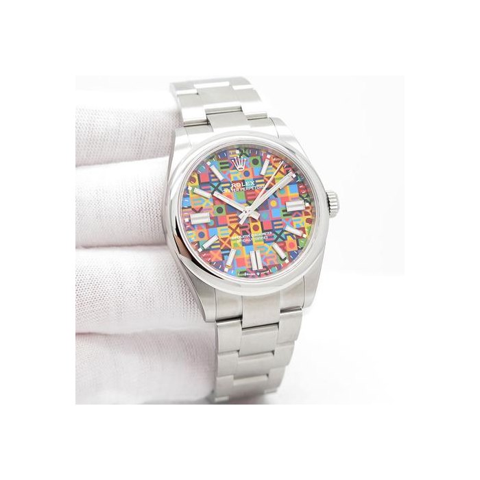 Rolex Oyster Perpetual134300 Oyster Perpetual 41 with Jubilee Motif Dial (New Model)