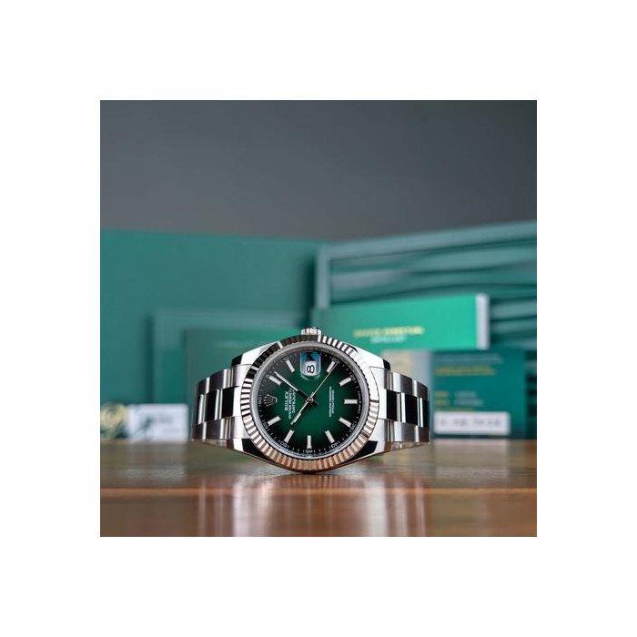 Rolex Datejust41 Brand New Complete Set 2026 Ombre / Ombré Green Ref. 126334