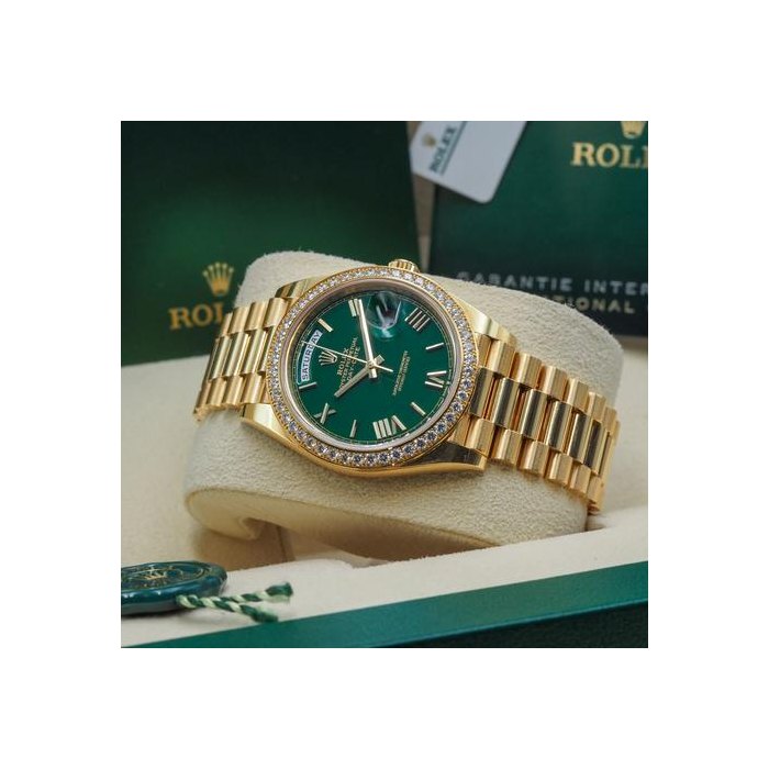 Rolex Day-Date40 2023 Rolex Day-Date Money Green Dial Diamond Bezel Full Set Ref. 228348RBR