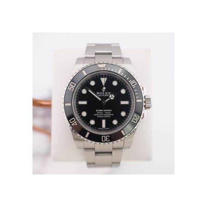 Rolex Submariner (No Date)No-Date 40mm Black Ceramic Bezel Stainless Steel Black Dial 114060