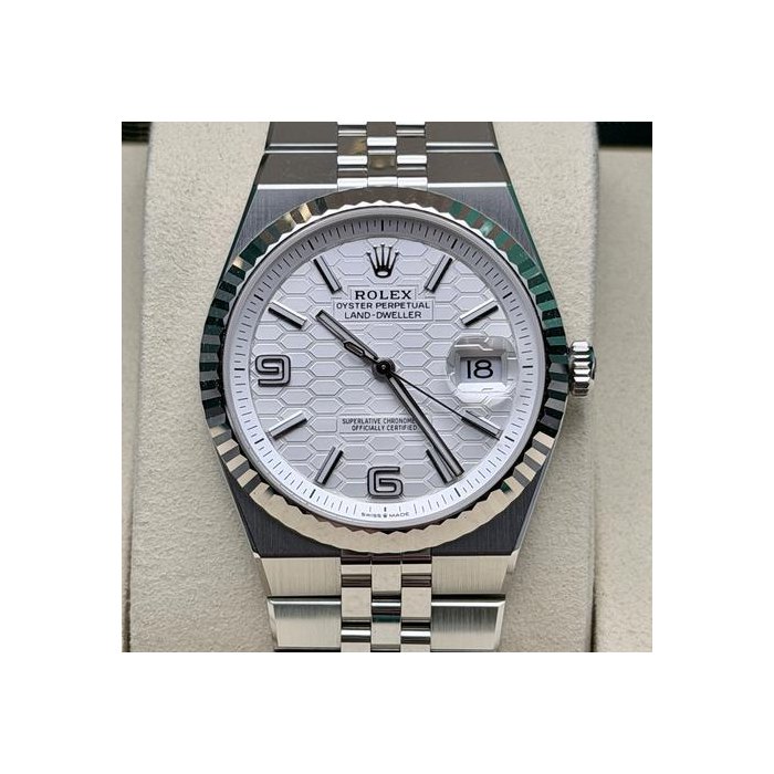 Rolex Land-DwellerFull Set Ref. 127334