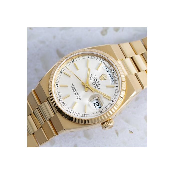 Rolex Day-Date Oysterquartz1979 CPO Set 19018 18k Gold Silver Dial 36mm