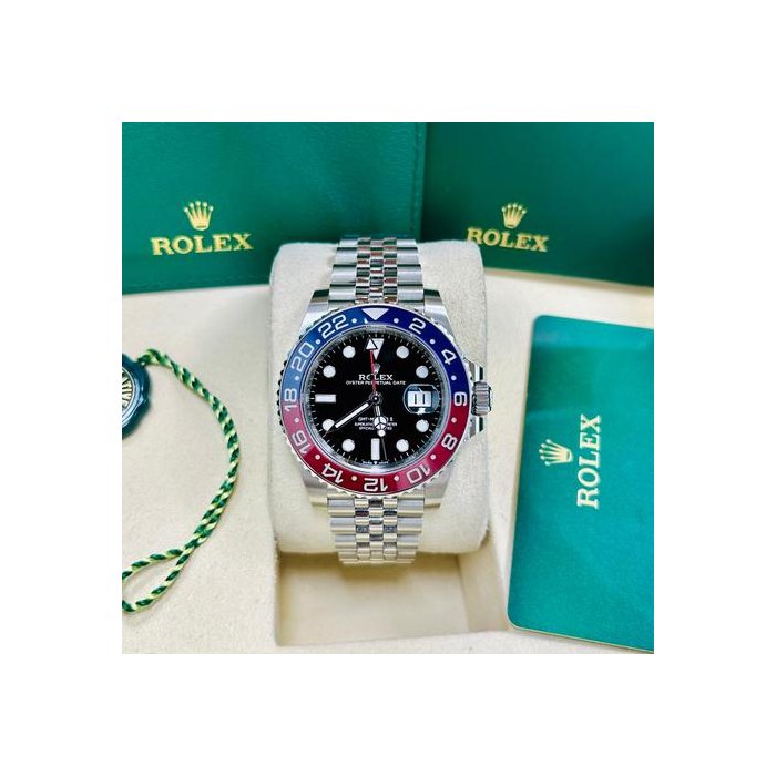 Rolex GMT-Master II2024 BLACK DIAL "PEPSI" FULL SET Ref. 126710BLRO