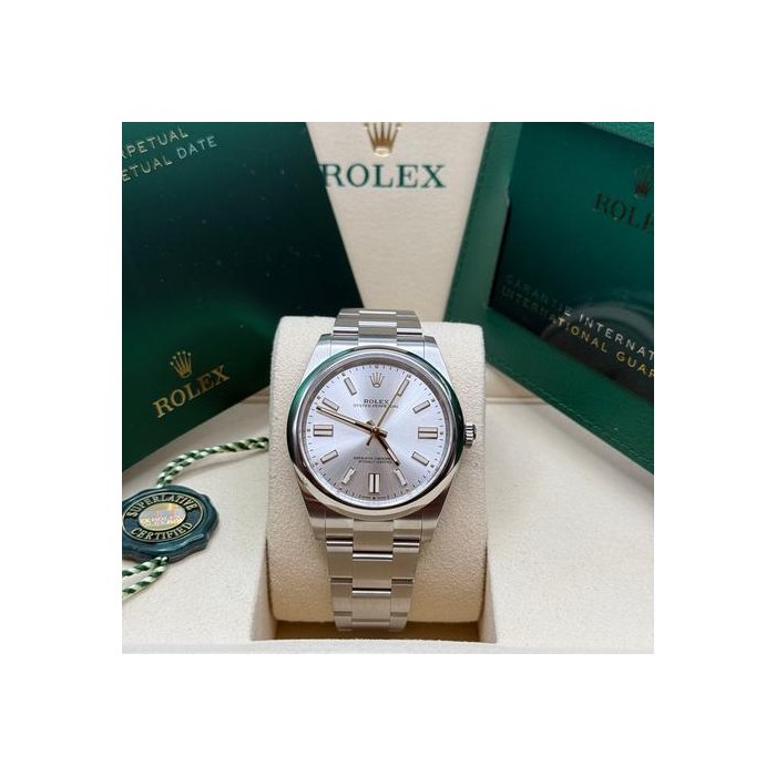 Rolex Oyster Perpetual41 NEW 2025 Silver Dial Stainless Steel Smooth Bezel Ref. 124300