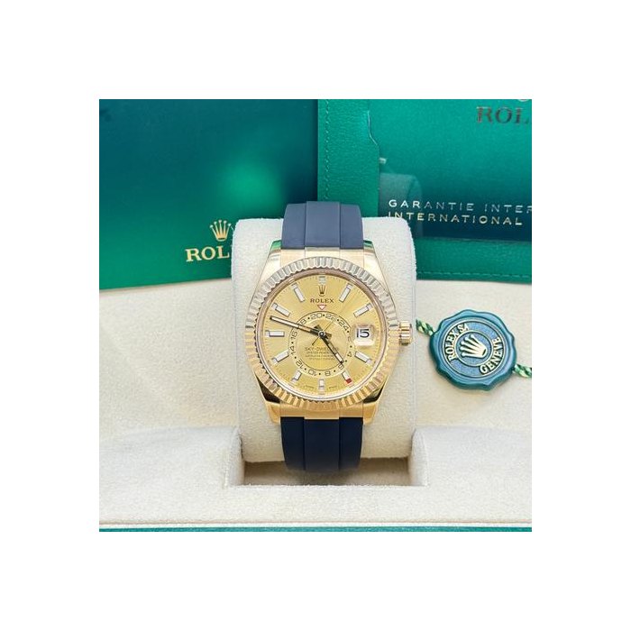 Rolex Sky-DwellerChampagne Dial Ref. 326238