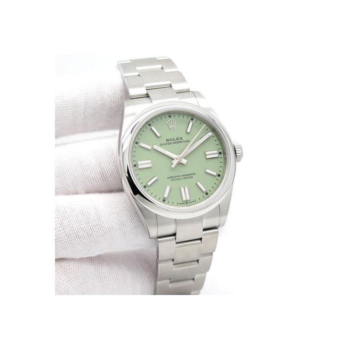Rolex Oyster Perpetual134300 Oyster Perpetual 41 with Pistachio Dial