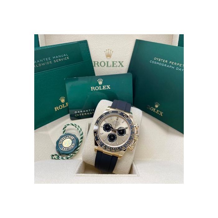 Rolex DaytonaUNWORN Daytona 126518 Yellow Gold 40mm Champagne Pikachu Dial Black Oysterflex Rubber Ref. 126518ln