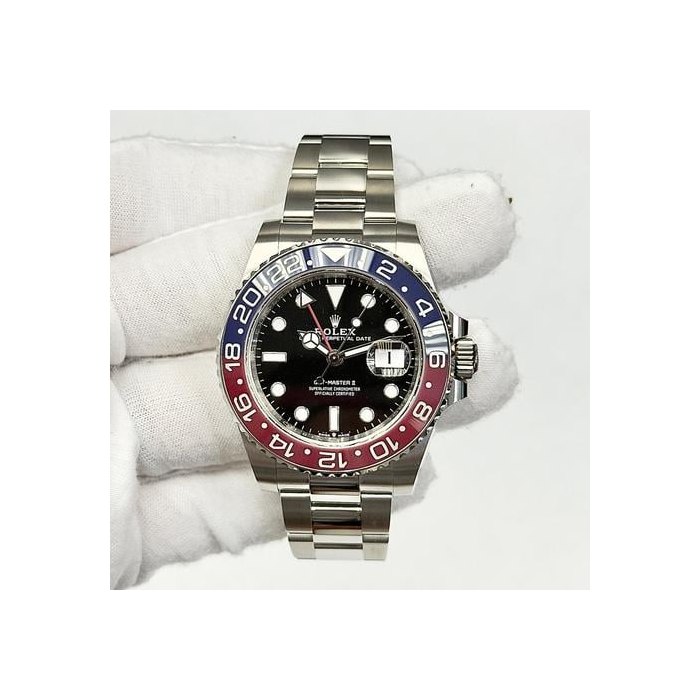 Rolex Rolex GMT-Master II2022 Stainless Steel Oyster Band "Pepsi" Black Dial, Price & Market Data