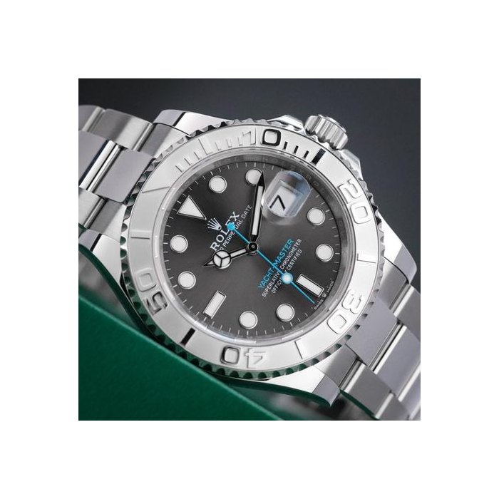 Rolex Yacht-Master40 NEW COMPLETE Steel Case Silver Dial Platinum Bezel Steel Oyster 126622
