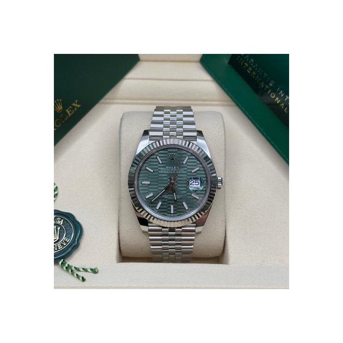 Rolex Datejust41 Green Motif Dial Stainless Steel Fluted Bezel Jubilee Bracelet Ref. 126334