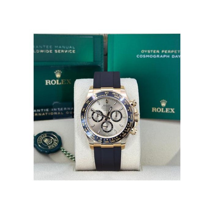 Rolex DaytonaUNWORN 2026 Daytona Champagne Dial Oysterflex 126518ln-0010
