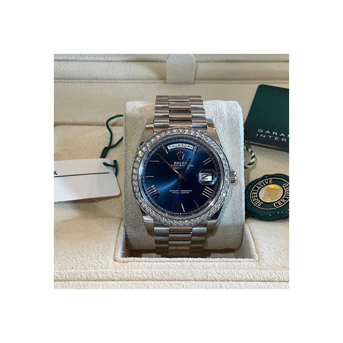 Rolex Day-Date40 Brilliant blue dial in White gold with factory diamond bezel Ref. 228349RBR