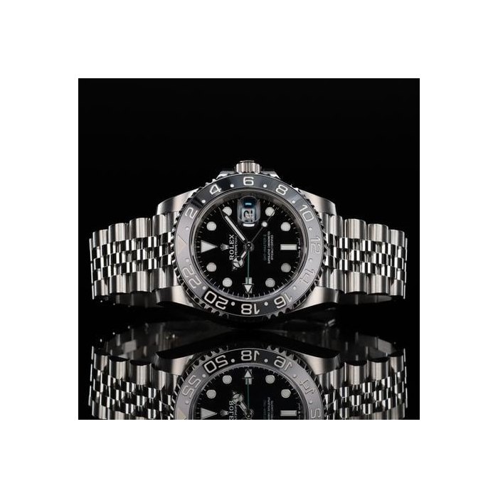 Rolex GMT-Master II“Bruce Wayne” Jubilee 126710GRNR FULL SET