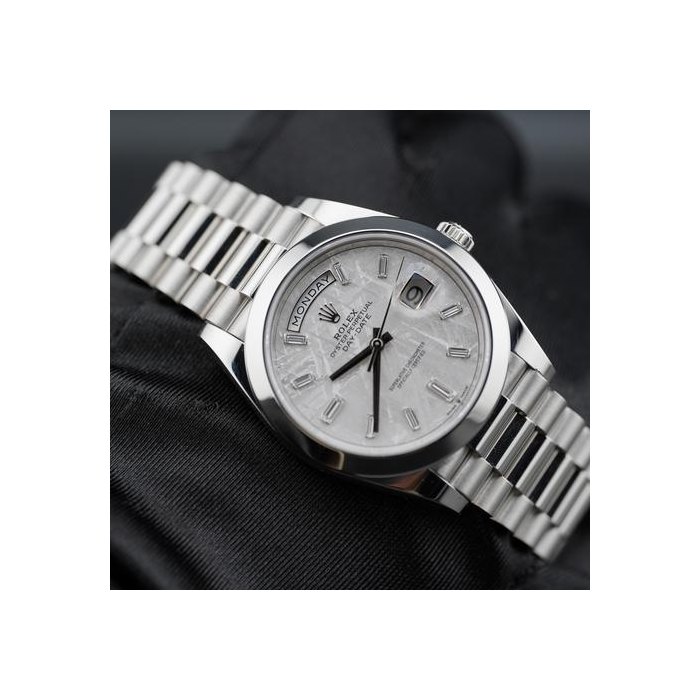 Rolex Day-Date40mm Platinum Meteorite Baguette Dial Fullset Ref. 228206