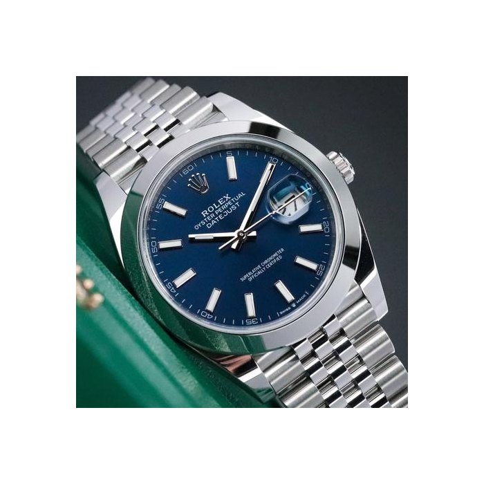Rolex Datejust41mm 2025 COMPLETE Stainless Steel Blue Dial Smooth Bezel Jubilee Bracelet 126300 Complete Set