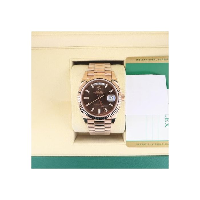 Rolex Day-Date2016 Day-Date 228235 Chocolate Baguette Dial 18kt President W Papers 40mm