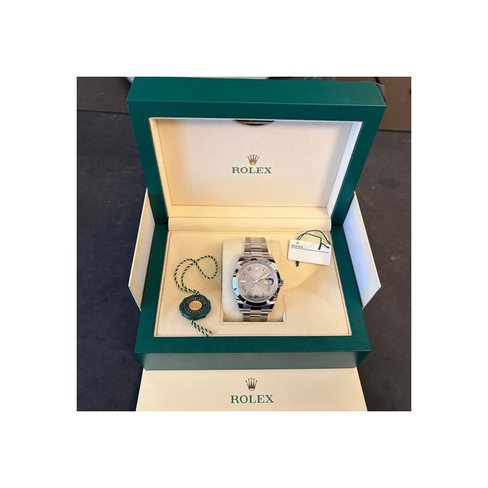 Rolex Datejust41 Unworn box and papers - 2024 Datejust 41 Wimbledon dial Ref. 126300